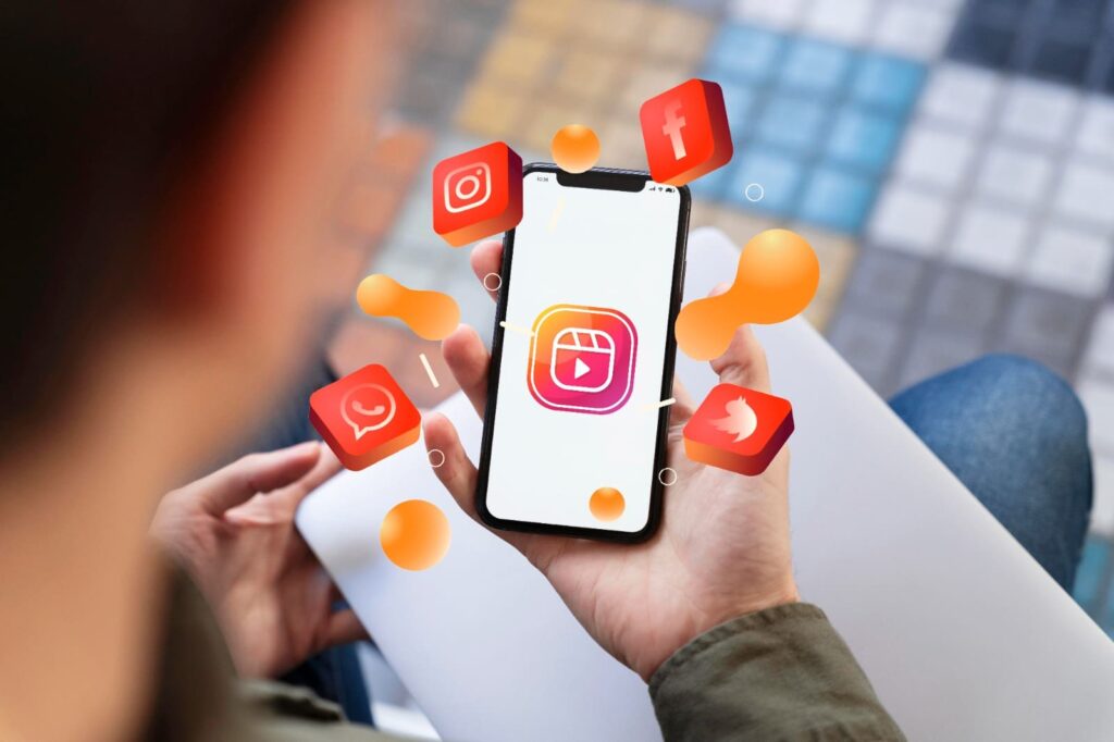 socialmedialmarketingexpertkinjalredeyesinstagrammarketing